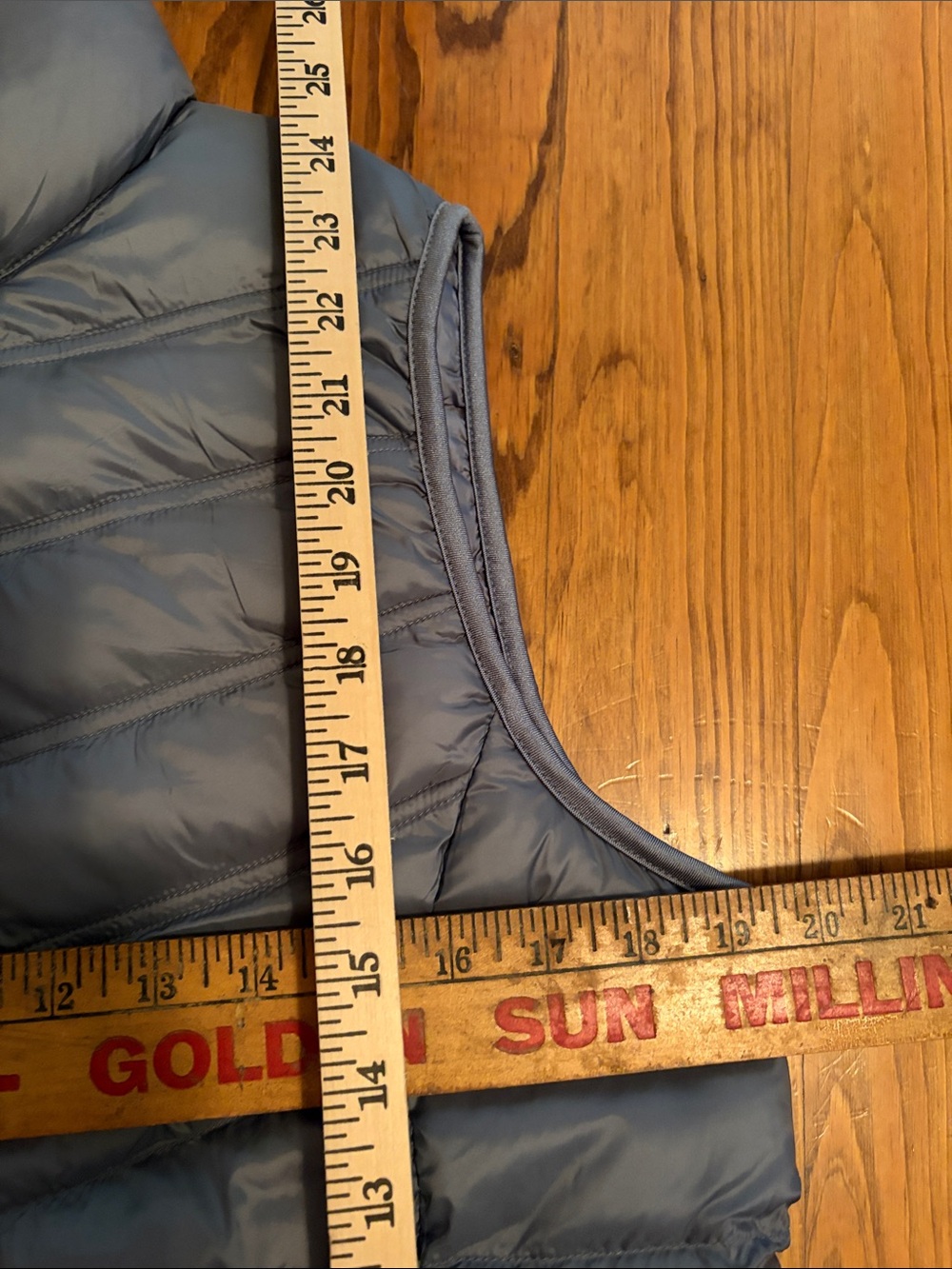 Gray Heat Keep and Cream Eddie Bauer LightweightPuffer Vest - Women's - Picture 11 of 11